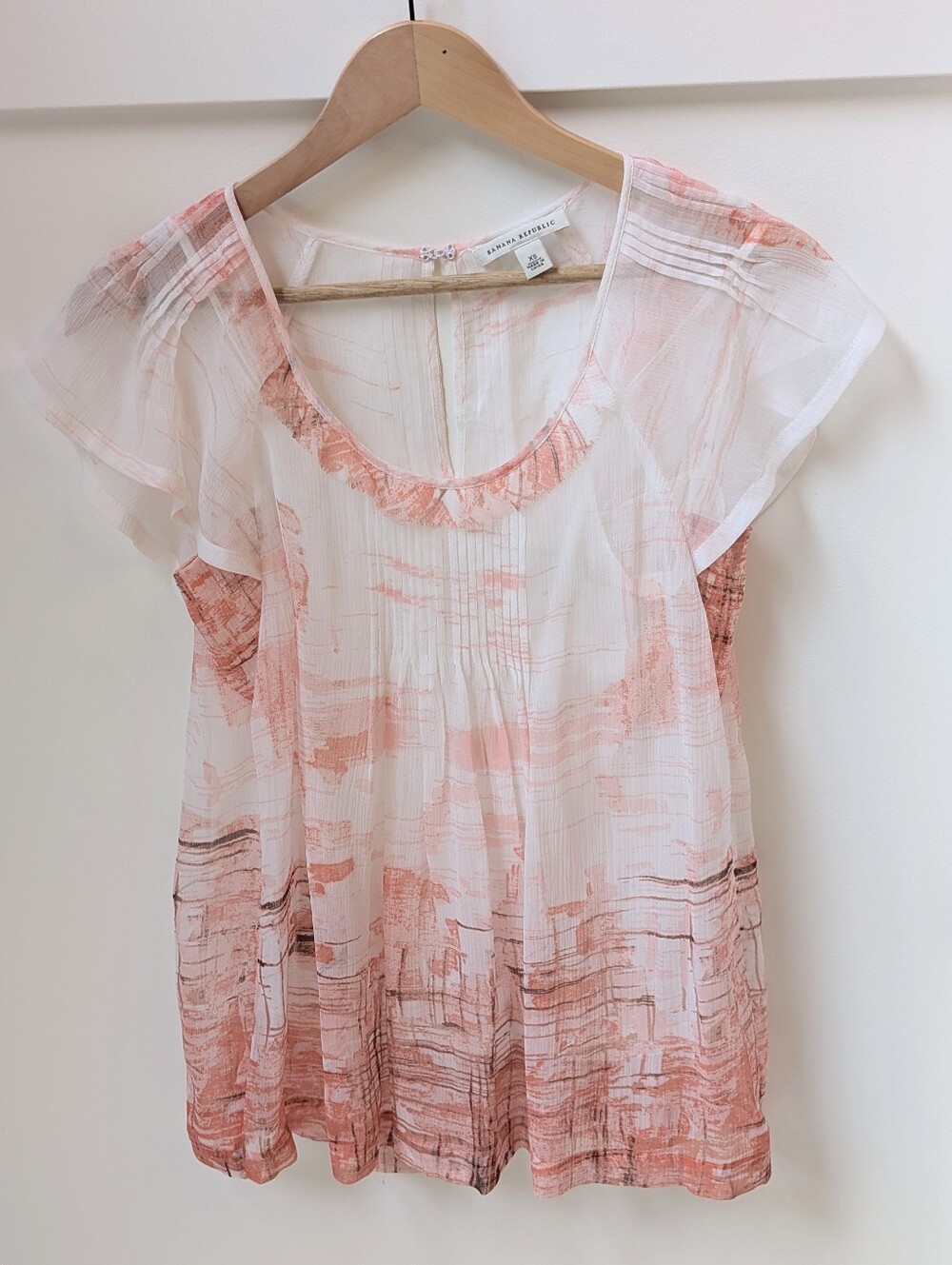 Banana Republic 100% Silk Watercolor Print Blouse